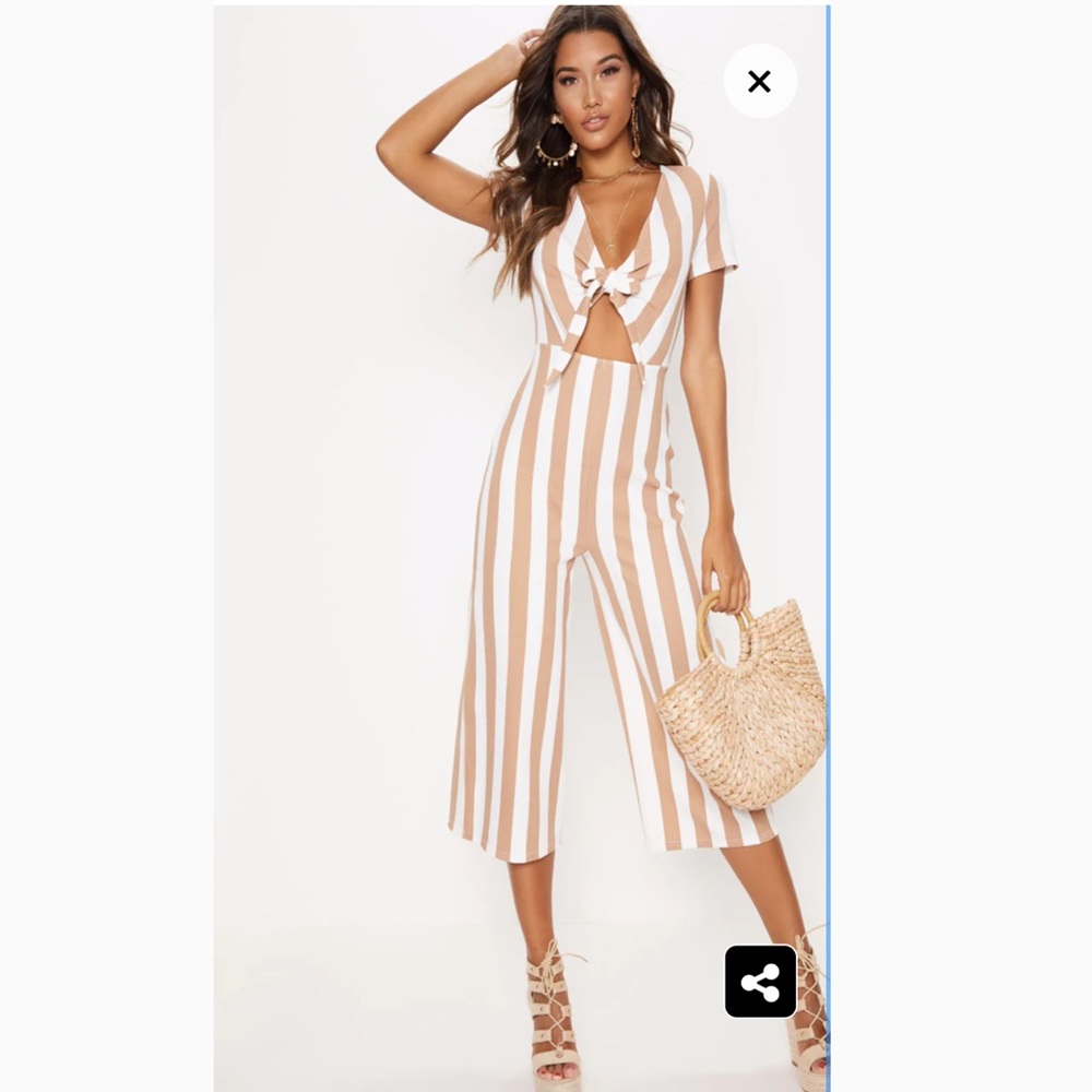 PRETTY LITTLE THING NWT TIE FRONT JUMPSUIT US-4
